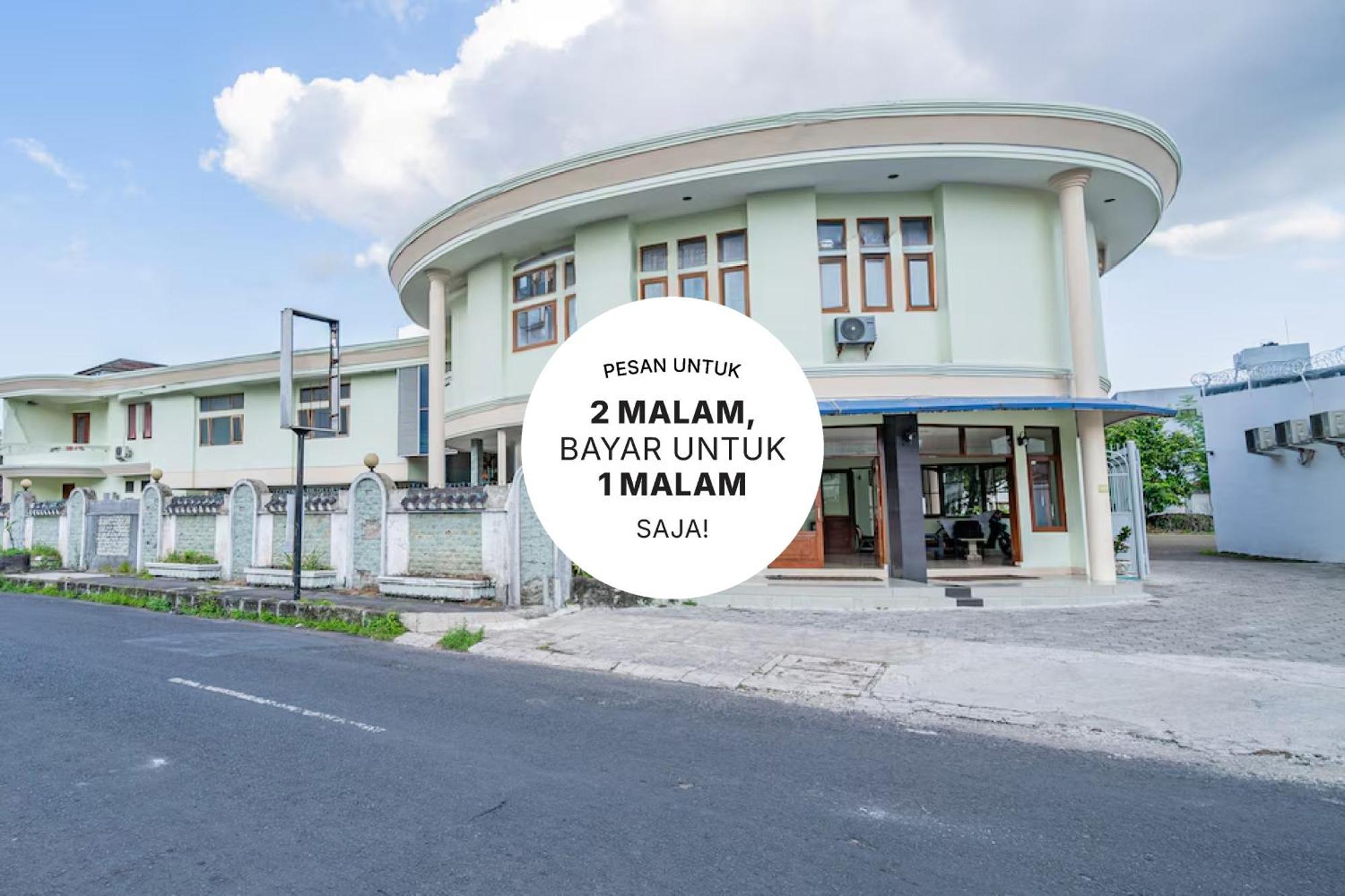 Collection O Tasikmalaya Near Stadium Wiradadaha Formerly Hotel Abadi Bagian luar foto